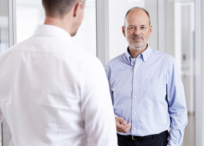 contact-support_700x500px