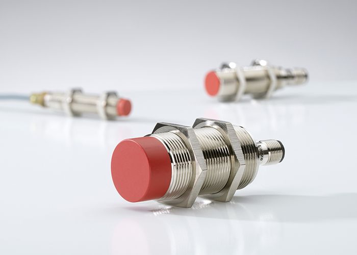 Inductive switches | Leuze