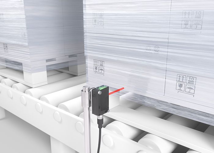 Detection of film-wrapped pallets